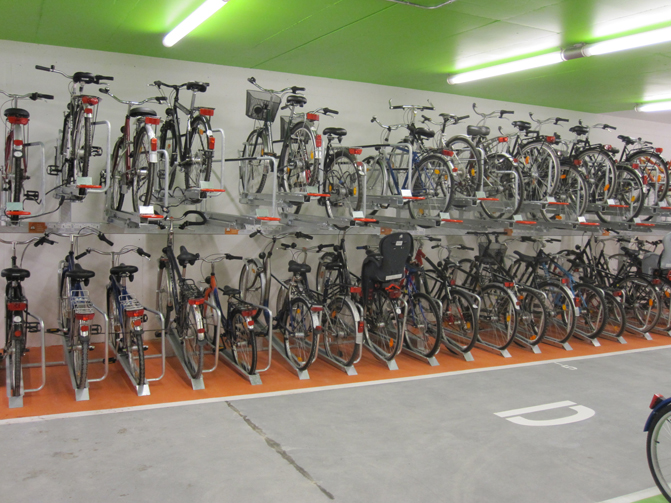 Doppelstockparker våvånings cykelställ.